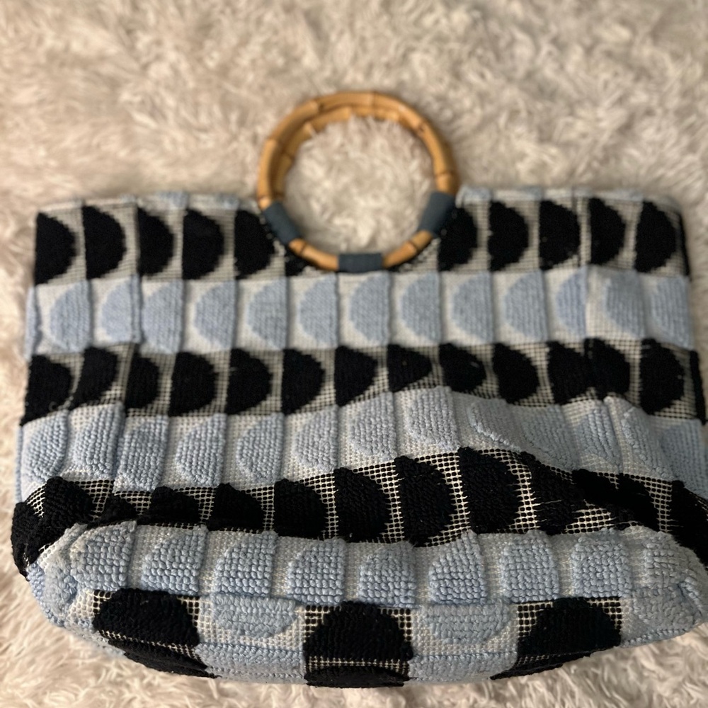 Isola Casa Carlotta Medium Tote Bag - Picture 3 of 16